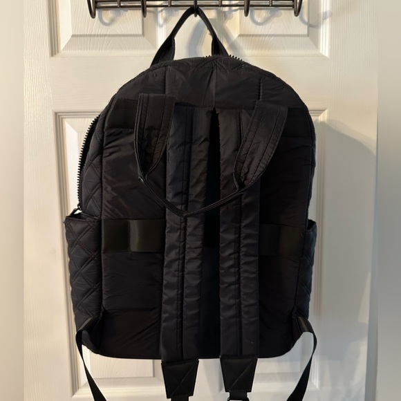 Joan and David black travel backpack - Picture 4 of 4